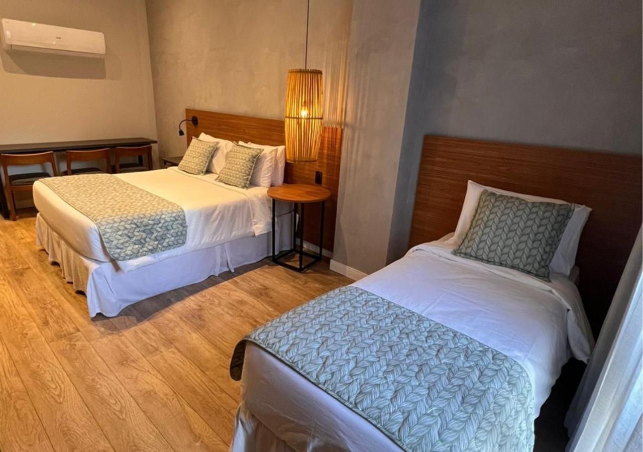 Kastel Petropolis Hotell Eksteriør bilde