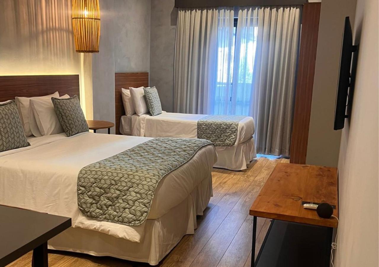 Kastel Petropolis Hotell Eksteriør bilde
