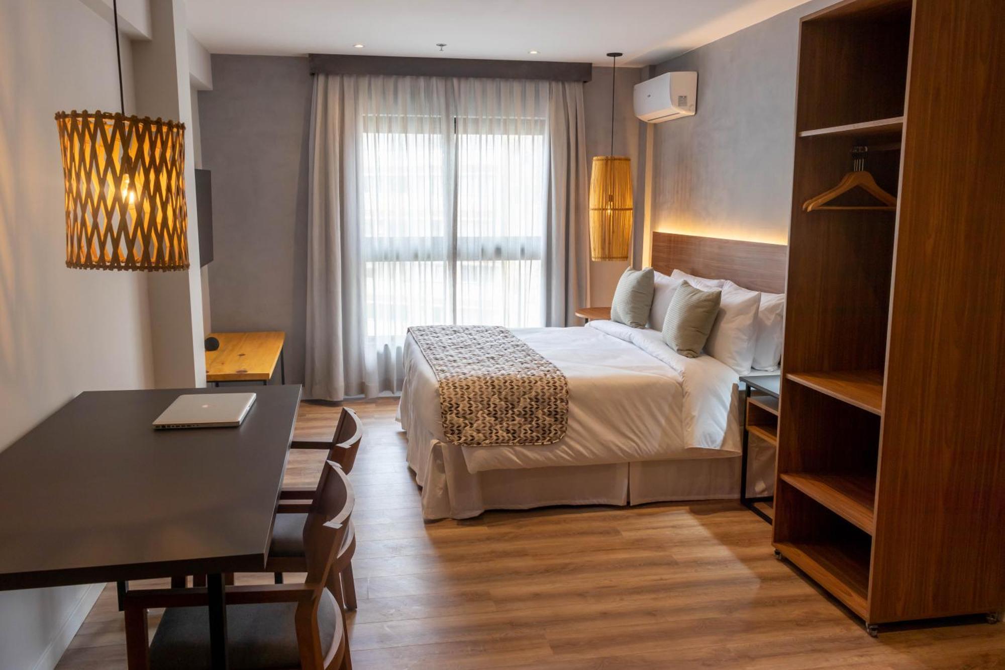 Kastel Petropolis Hotell Eksteriør bilde